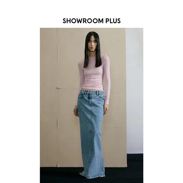 showroom plus T
