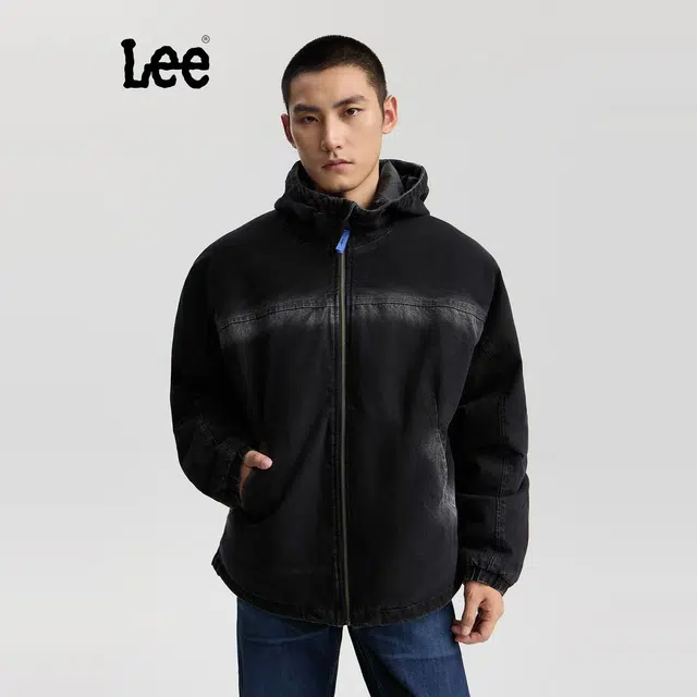 Lee