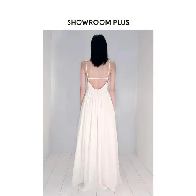 showroom plus V