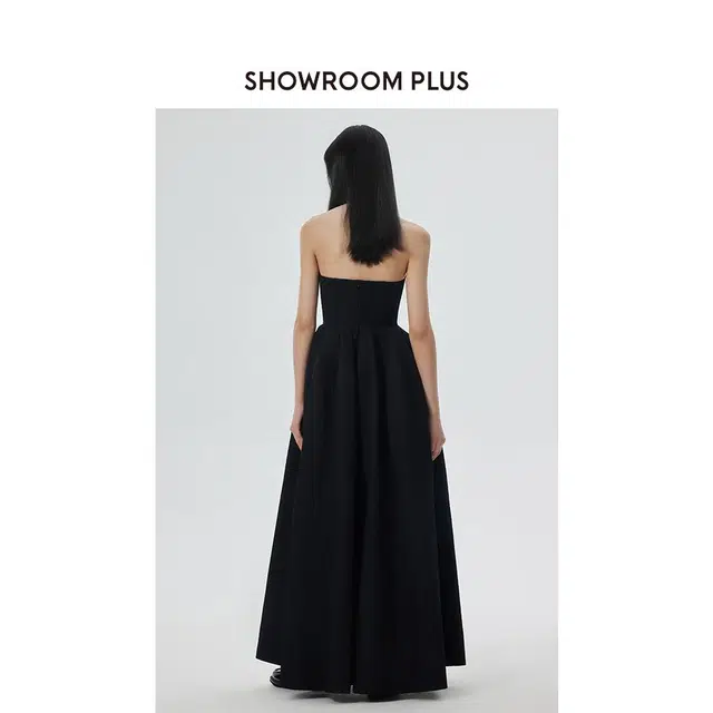 showroom plus