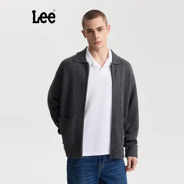 Lee Logo