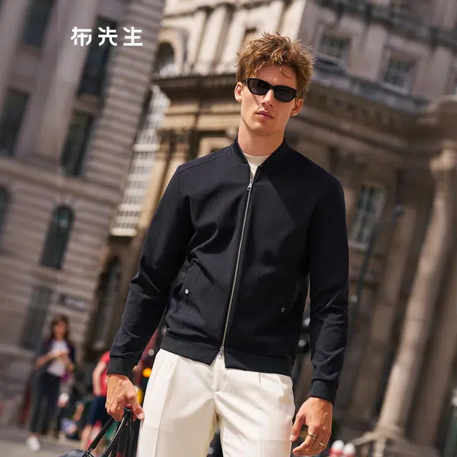 布先生 经典棒球领秋纯色常规标准简约风夹克 男款
