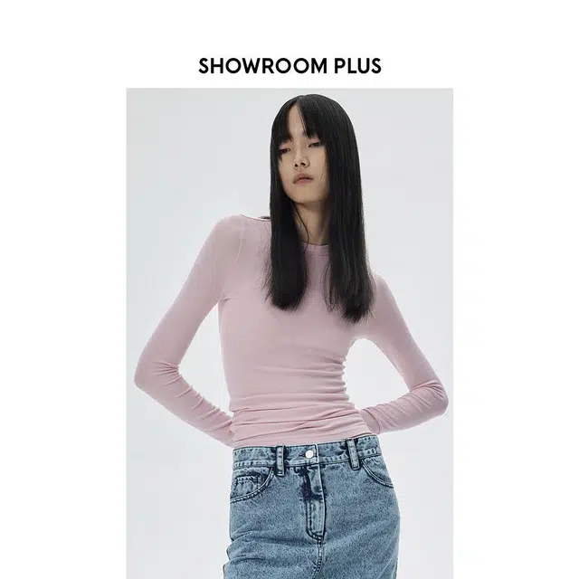 showroom plus T