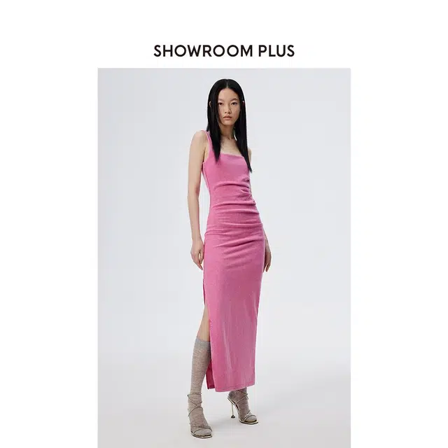 showroom plus