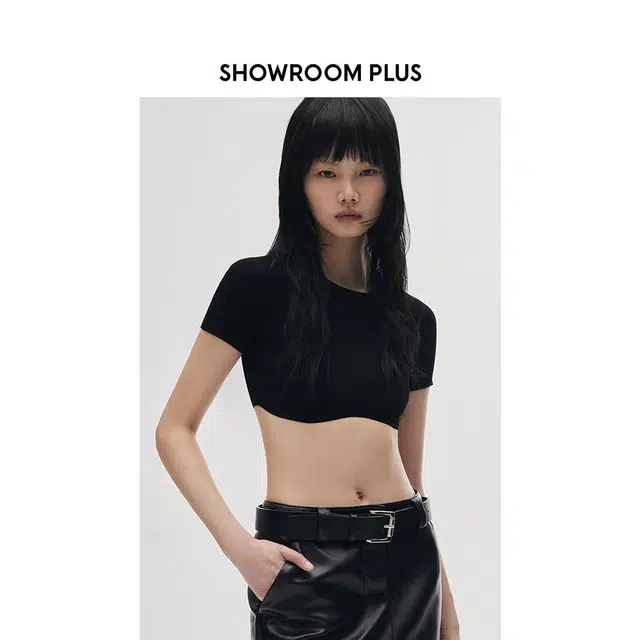 showroom plus T