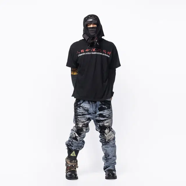 FREE WORLD ORDER Flocked Asymmetric Straight Jeans