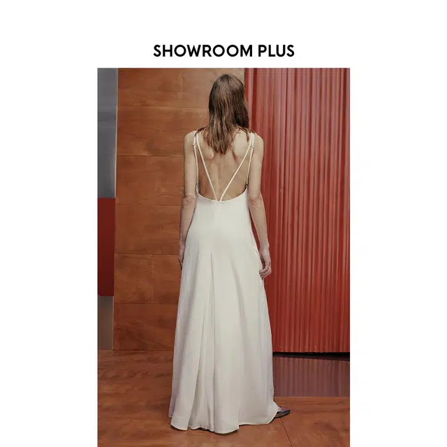 showroom plus