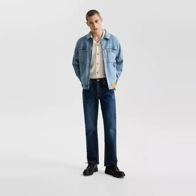 Lee