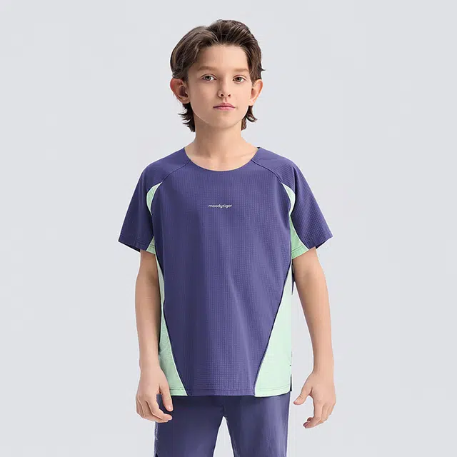 MOODY TIGERTAir Supply