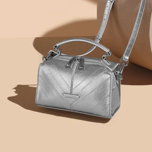 稻草人 经典时尚百搭工艺通勤日常轻便实用 聚氨酯革 手提包 常规 女款 多色