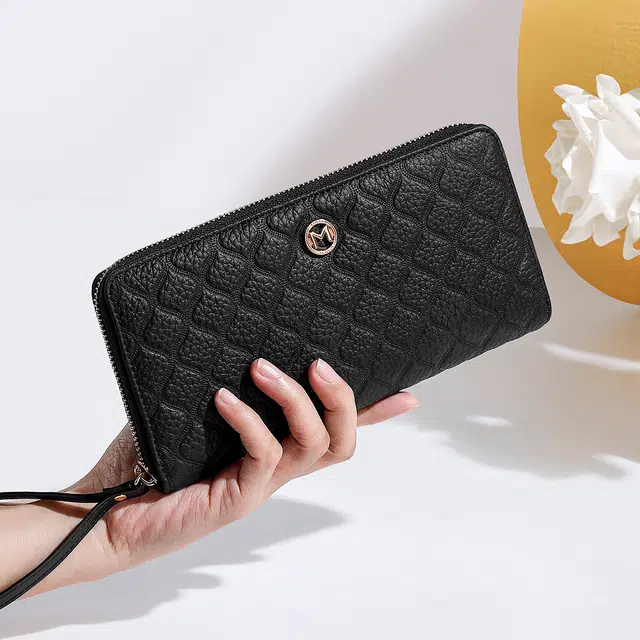 稻草人 高级感小香风菱格拉链开合长款多卡位 牛皮 手拿包 女款 黑色/米白/粉色