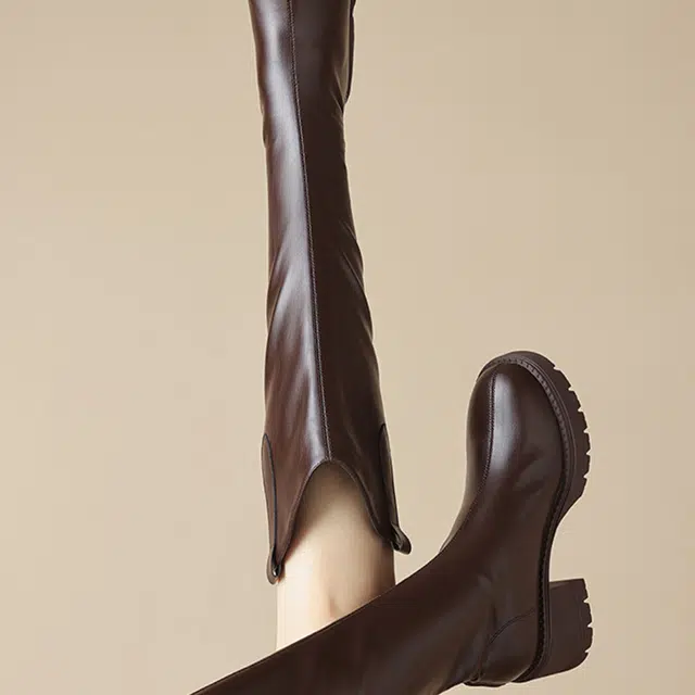 DAPHNE PU