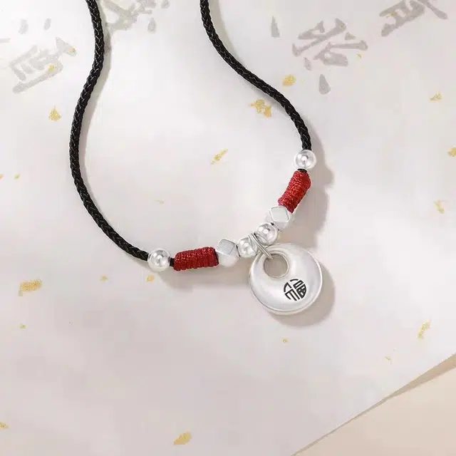 s999