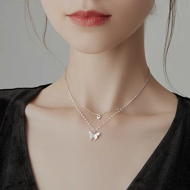S925