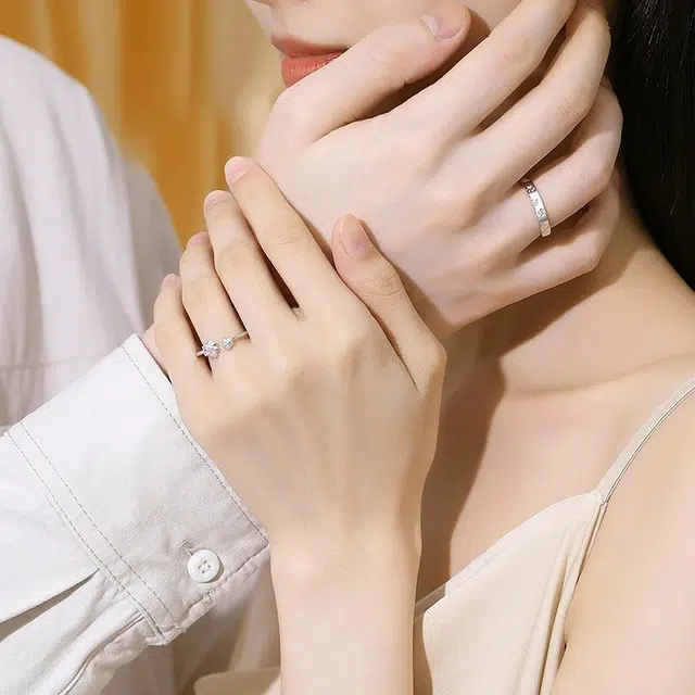 S925