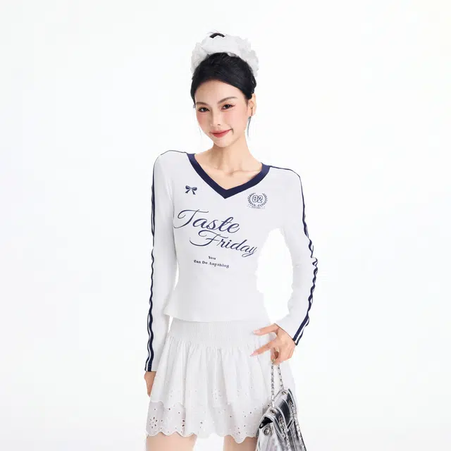 MISS FLY V T