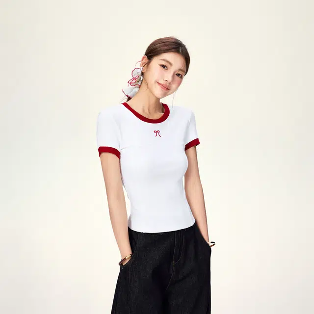 MISS FLY T