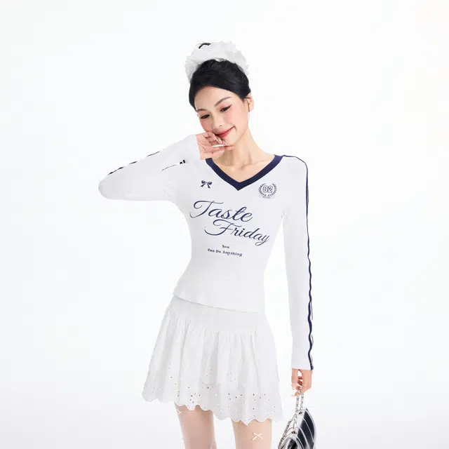MISS FLY V T