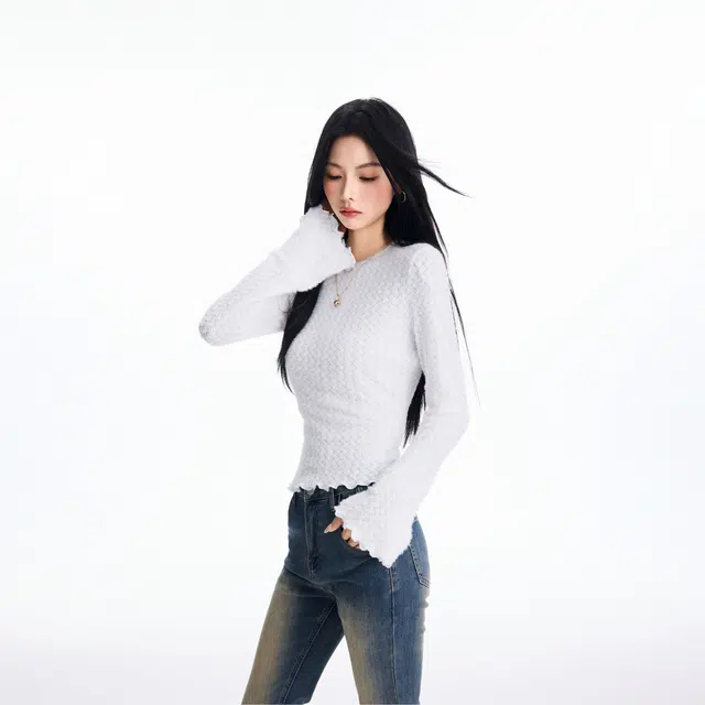 MISS FLY T