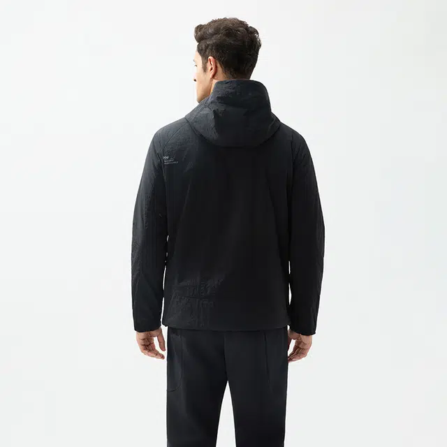 HELLY HANSEN