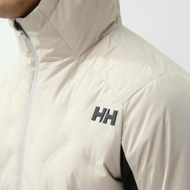 HELLY HANSEN