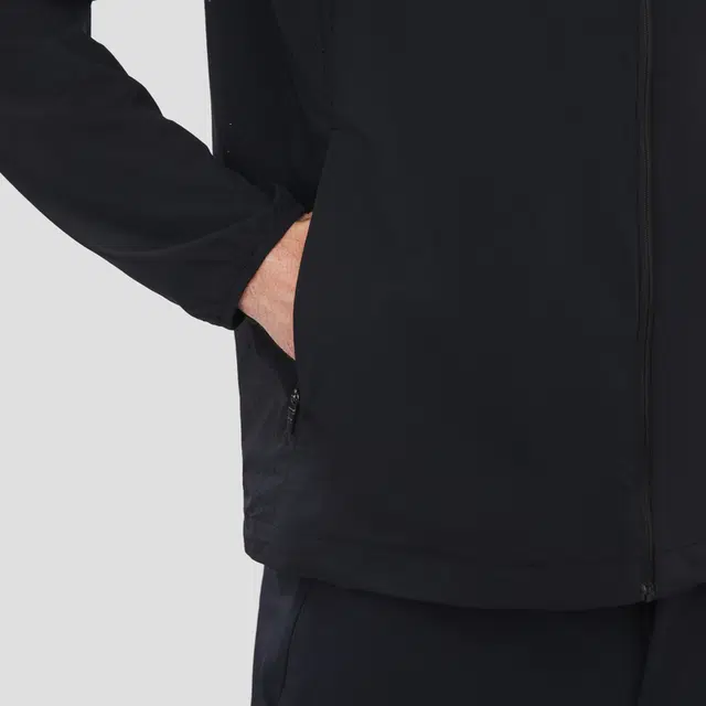 HELLY HANSEN