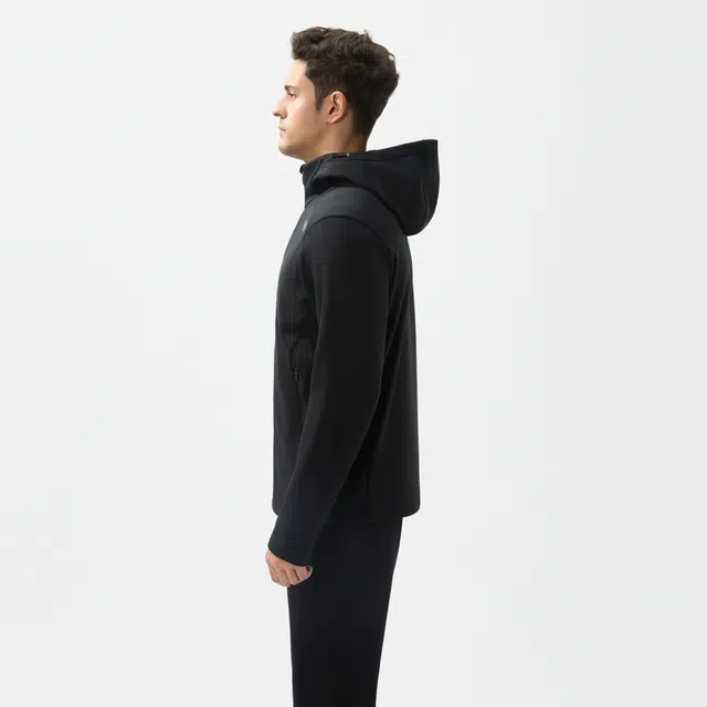 HELLY HANSEN