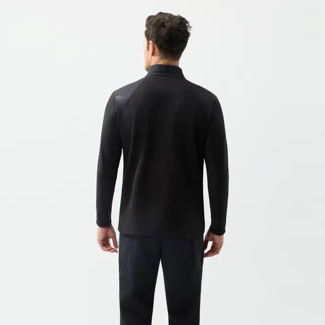 HELLY HANSEN