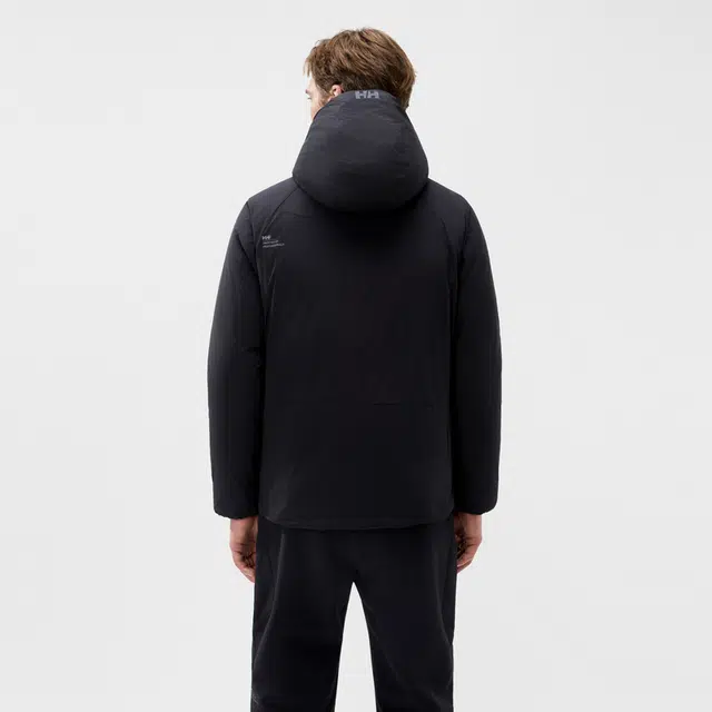 HELLY HANSEN