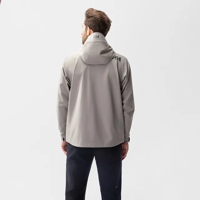 HELLY HANSEN