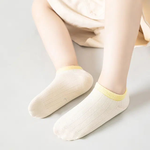 笛莎女童袜子夏季网眼薄款亲肤无骨透气女童短款船袜