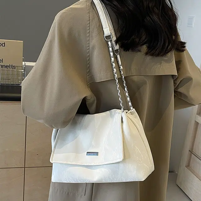 COLINS KEIRS PU Tote