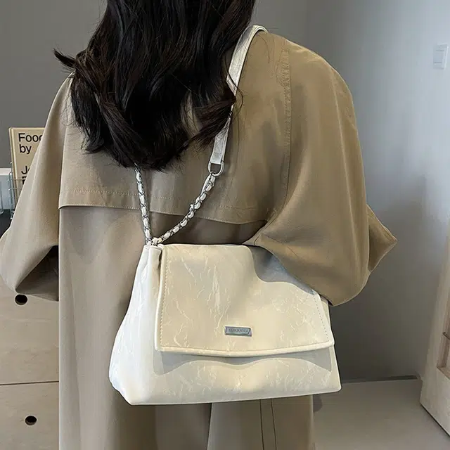 COLINS KEIRS PU Tote