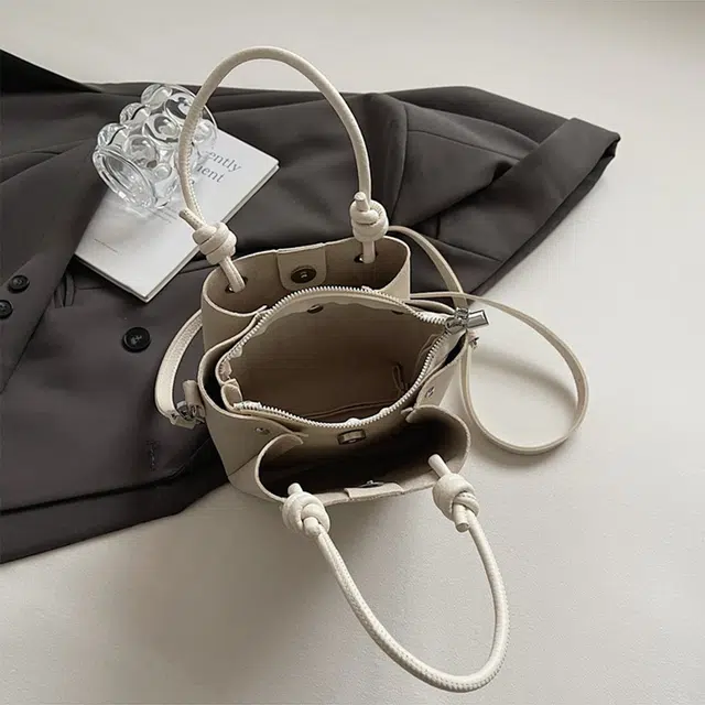 COLINS KEIRS PU