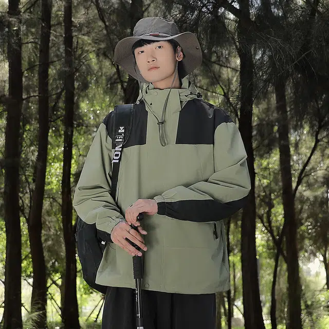 金贝勒 户外撞色拼接休闲可脱卸帽登山服休闲运动风衣机能冲锋夹克外套 男女同款