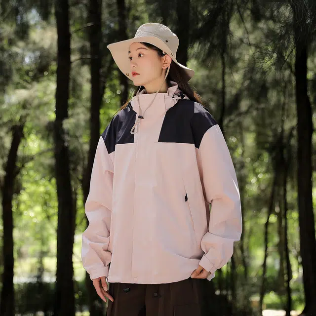 金贝勒 户外撞色拼接休闲可脱卸帽登山服休闲运动风衣机能冲锋夹克外套 男女同款