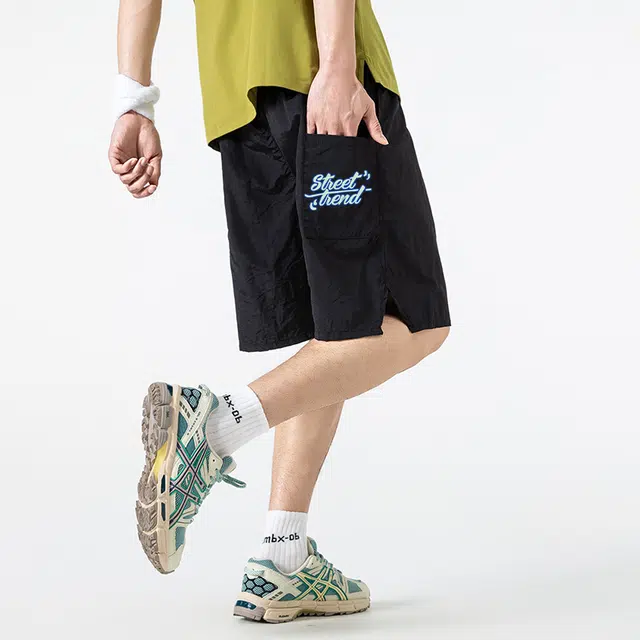 金贝勒 防晒吸湿速干凉感高弹骑行训练球类运动轻薄柔软抗皱弹性沙滩冲浪透气抗造百搭时尚露营休闲短裤 男女同款