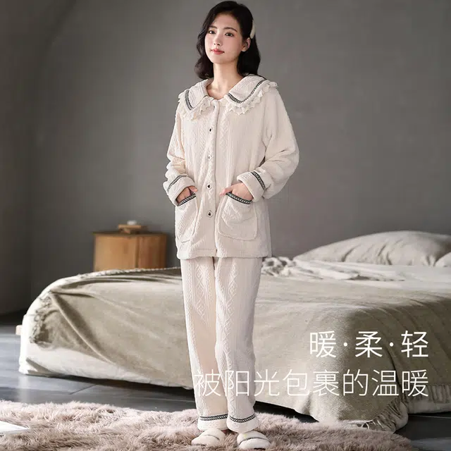 多拉美 冬季珊瑚绒睡衣 小清新加绒加厚保暖休闲宽松法兰绒可外穿家居套装长袖长裤 女款 米白