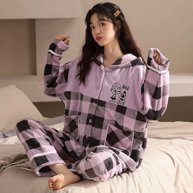 多拉美 冬季珊瑚绒睡衣 连帽格子加绒加厚法兰绒可外穿休闲家居套装长袖长裤 女款 紫色