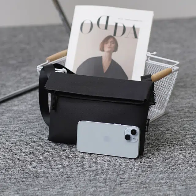 HAWA Sling bag