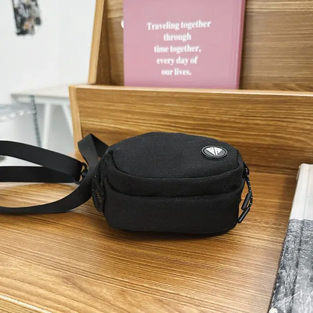 HAWA Sling bag