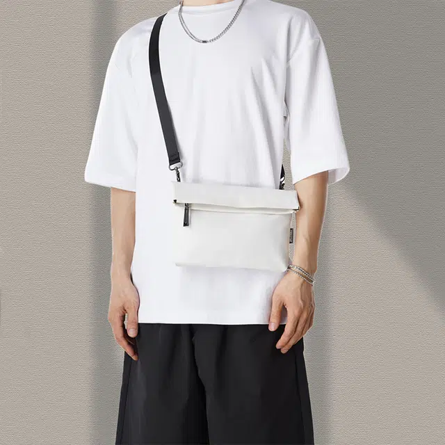 HAWA Sling bag