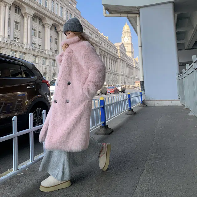 CLOUD SEASON