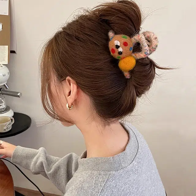 沂茹 可爱秋冬发抓曲奇橙柚球童趣轻奢高级感 亚克力毛线 发夹 女款