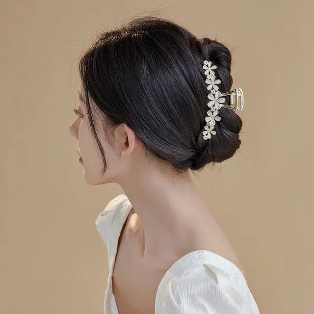 沂茹 甜美繁花微镶花朵后脑勺盘发鲨鱼夹 发夹 女款