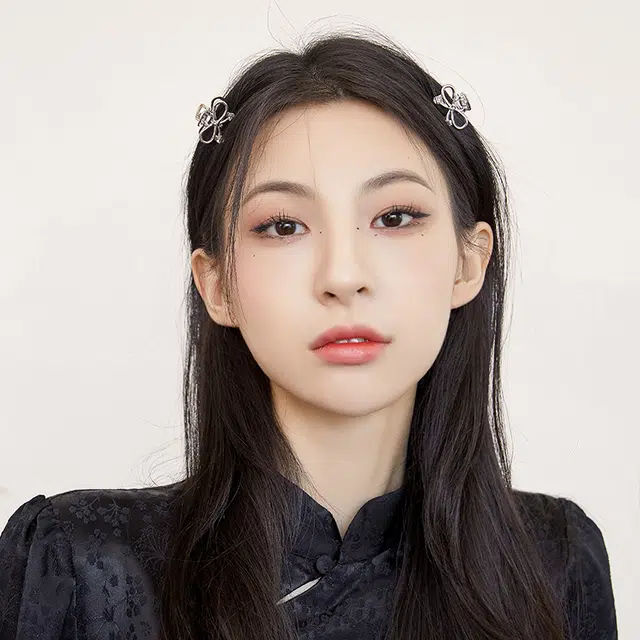 沂茹 少女精致高级气质小巧可爱镂空蝴蝶 白钻 发夹 女款