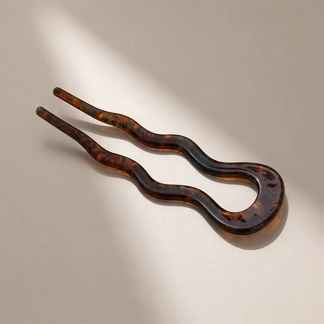 U