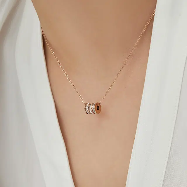沂茹 高级感轻奢洋气小蛮腰项链时尚百搭锁骨链潮流颈链女款首饰配饰
