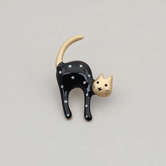 沂茹 洋气精致 猫咪滴油合金 胸针高档西装毛衣胸花防走光扣针别针 女款