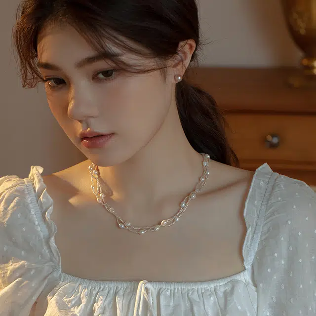沂茹 法式轻奢淡水珍珠吊坠小众设计多层叠戴锁骨链潮流配饰 串珠 合金 配件首饰项链 女款